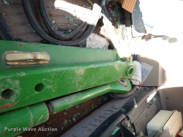 image for item DK7600 2005 John Deere 6415  tractor