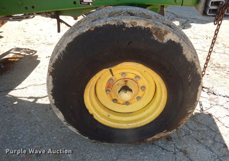 image for item DK7600 2005 John Deere 6415  tractor