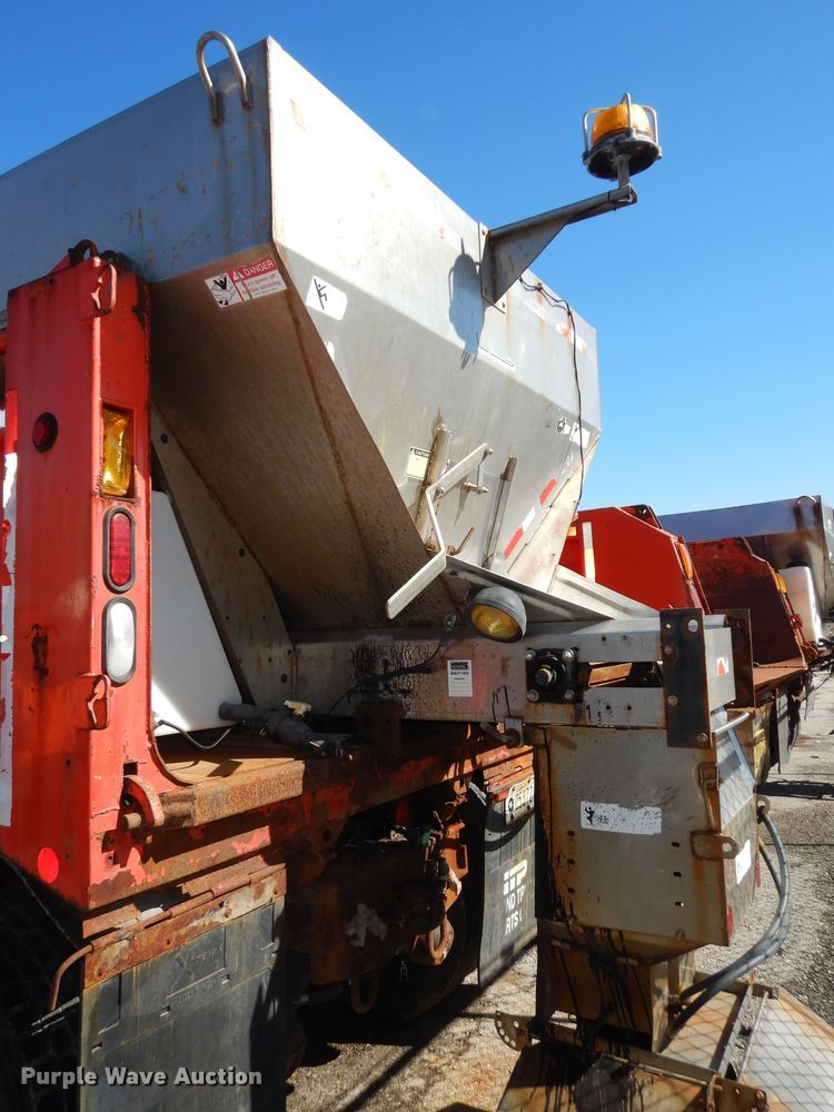 image for item DK7627 2003 International 7500  dump truck