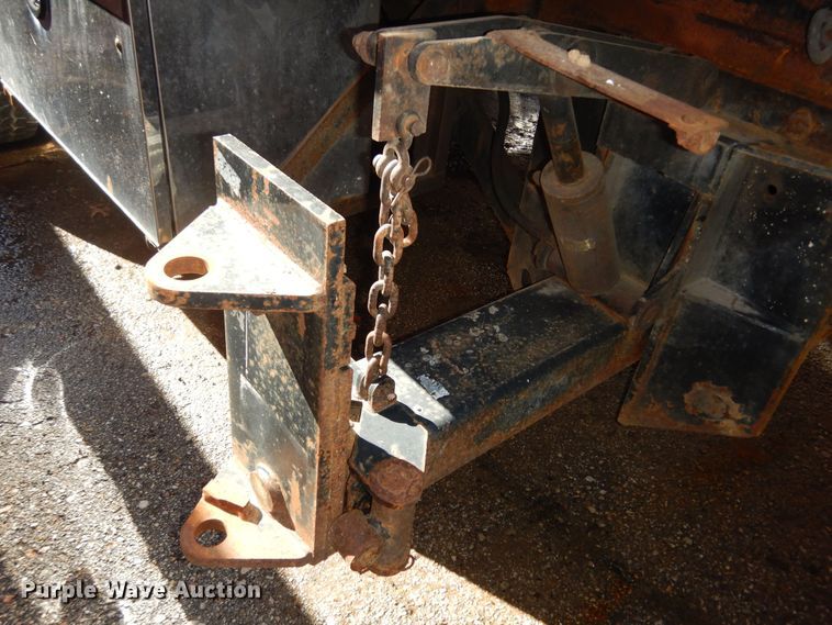 image for item DK7627 2003 International 7500  dump truck