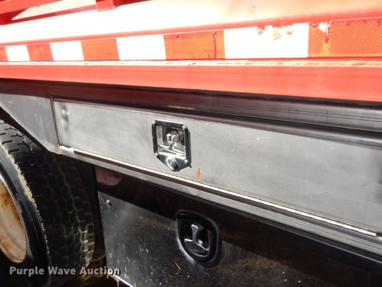 image for item DK7627 2003 International 7500  dump truck