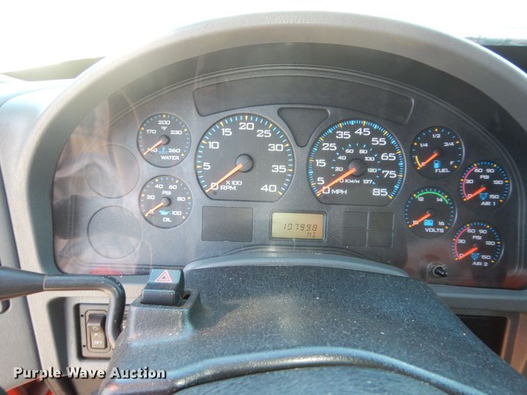 image for item DK7627 2003 International 7500  dump truck