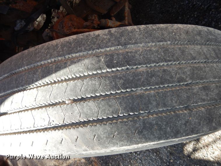 image for item DK7627 2003 International 7500  dump truck