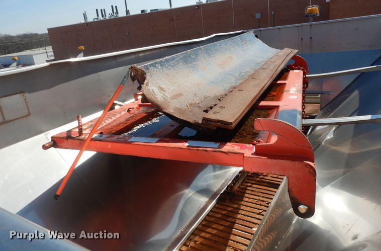 image for item DK7627 2003 International 7500  dump truck