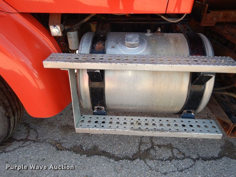 image for item DK7628 2006 Sterling LT7501  dump truck