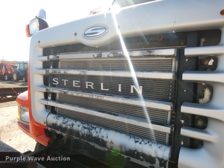 image for item DK7628 2006 Sterling LT7501  dump truck