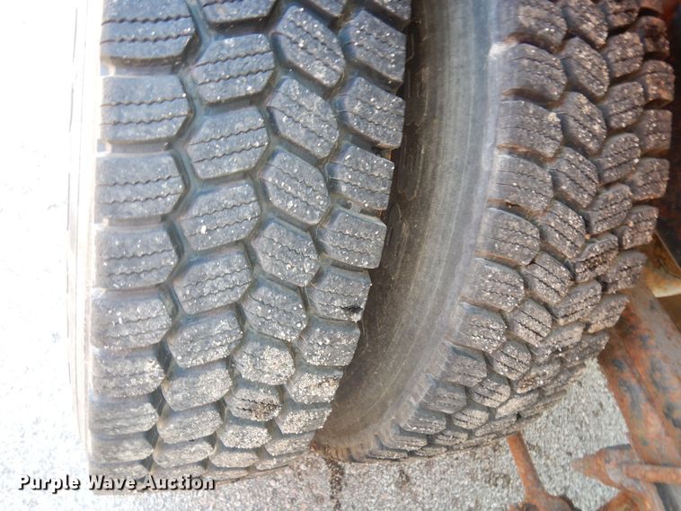 image for item DK7628 2006 Sterling LT7501  dump truck