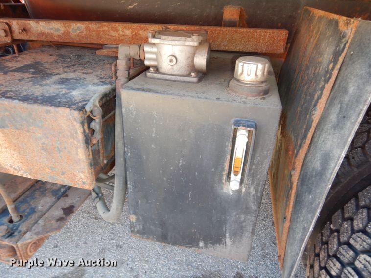 image for item DK7628 2006 Sterling LT7501  dump truck