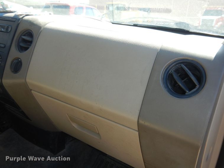 image for item DK7629 2007 Ford F150 XL  pickup truck