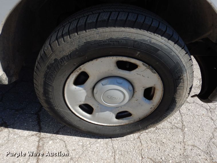 image for item DK7629 2007 Ford F150 XL  pickup truck