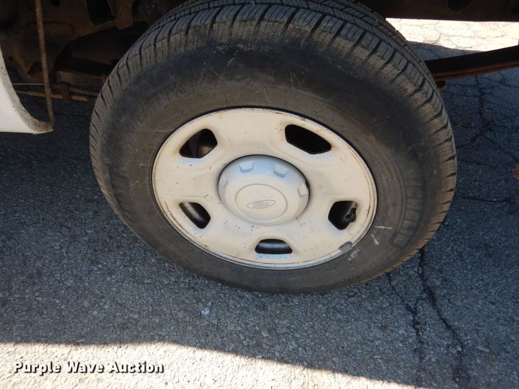 image for item DK7629 2007 Ford F150 XL  pickup truck