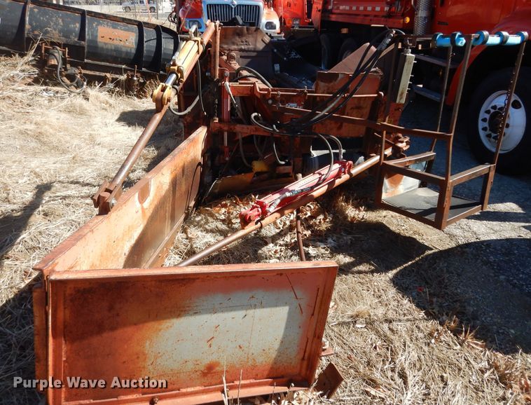 image for item DK7630 1999 HTC 2000  shoulder spreader