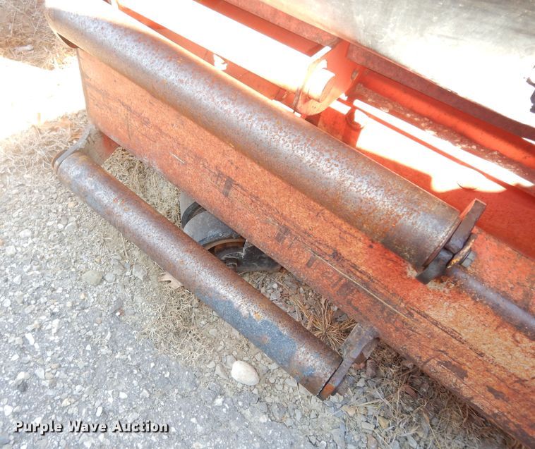 image for item DK7630 1999 HTC 2000  shoulder spreader