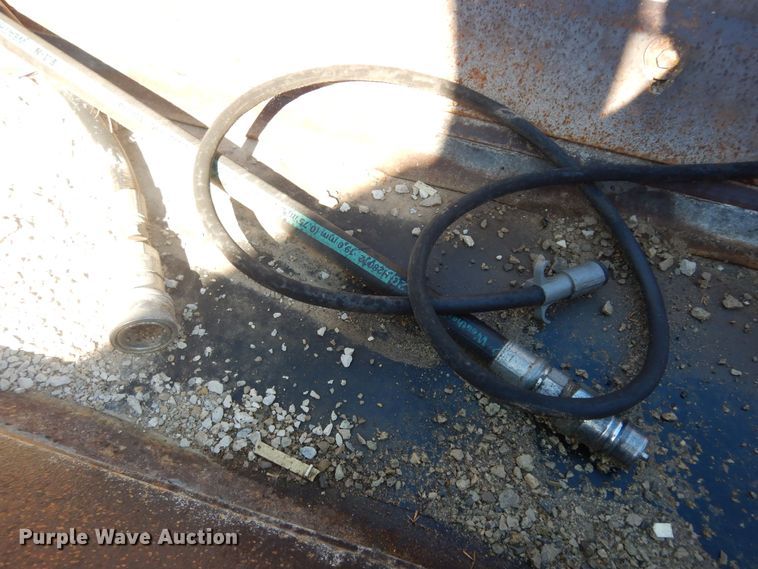 image for item DK7630 1999 HTC 2000  shoulder spreader