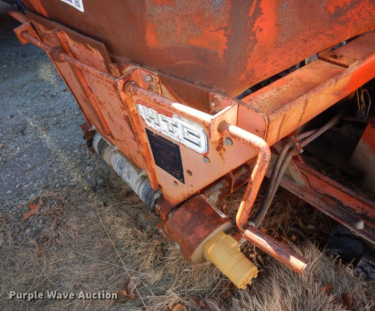 image for item DK7630 1999 HTC 2000  shoulder spreader