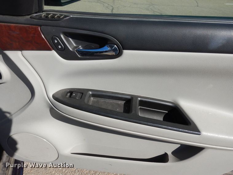 image for item DK7633 2009 Chevrolet Impala LS