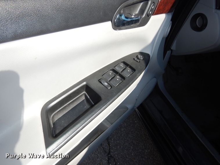 image for item DK7633 2009 Chevrolet Impala LS