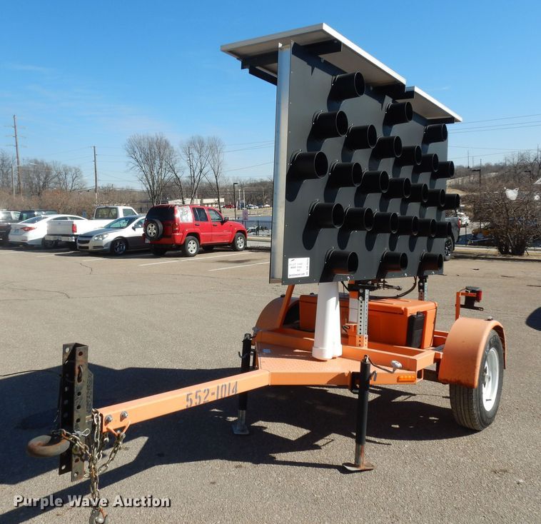 image for item DK7634 2014 Ver-Mac ST4825  arrow board trailer