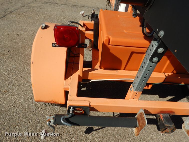 image for item DK7634 2014 Ver-Mac ST4825  arrow board trailer