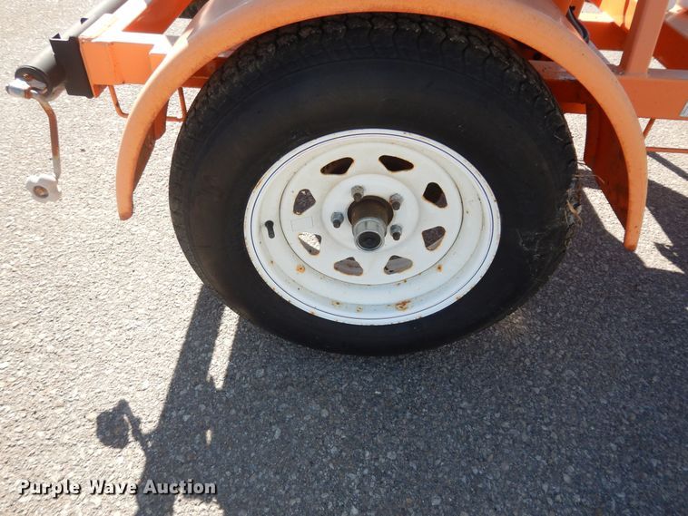 image for item DK7634 2014 Ver-Mac ST4825  arrow board trailer