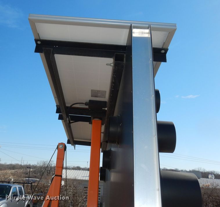 image for item DK7634 2014 Ver-Mac ST4825  arrow board trailer