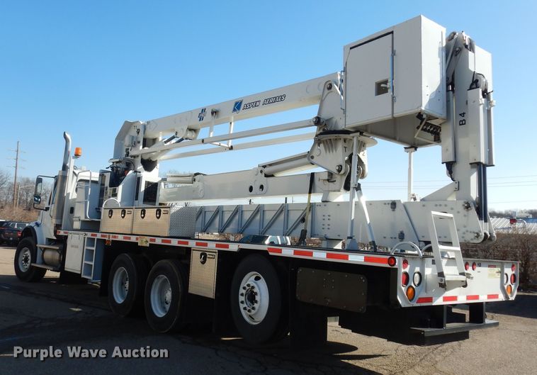 image for item DK7635 2006 Freightliner Business Class M2  bridge inspection truck