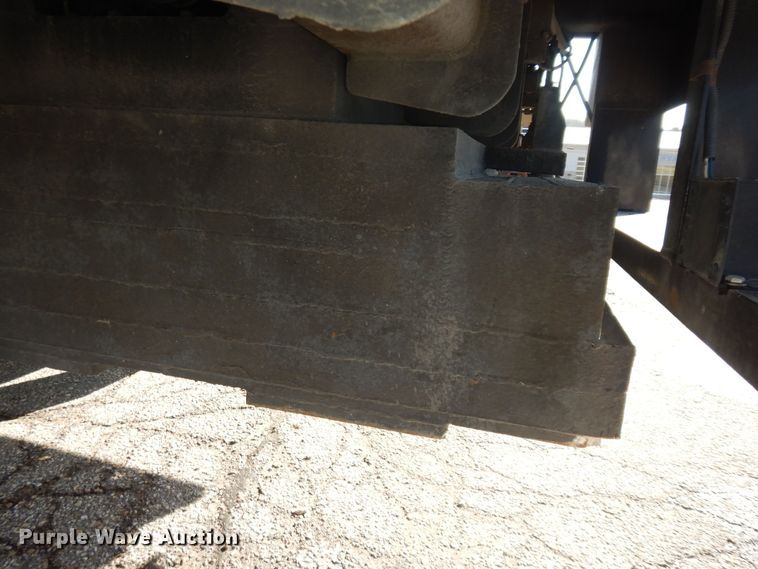 image for item DK7635 2006 Freightliner Business Class M2  bridge inspection truck