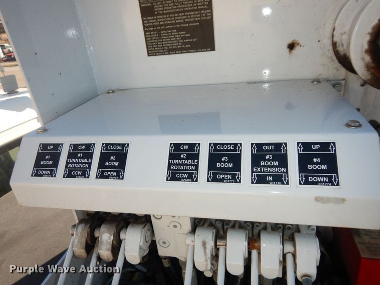 image for item DK7635 2006 Freightliner Business Class M2  bridge inspection truck