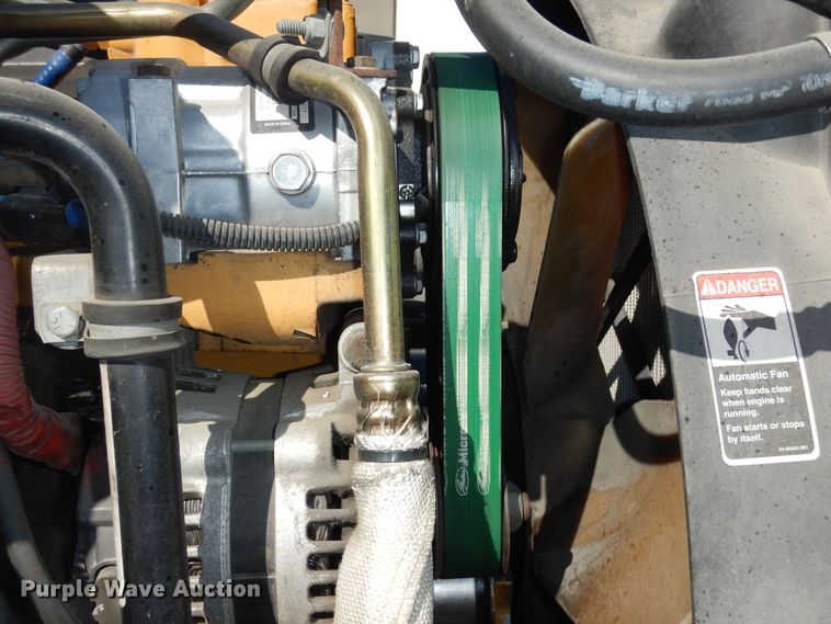 image for item DK7635 2006 Freightliner Business Class M2  bridge inspection truck