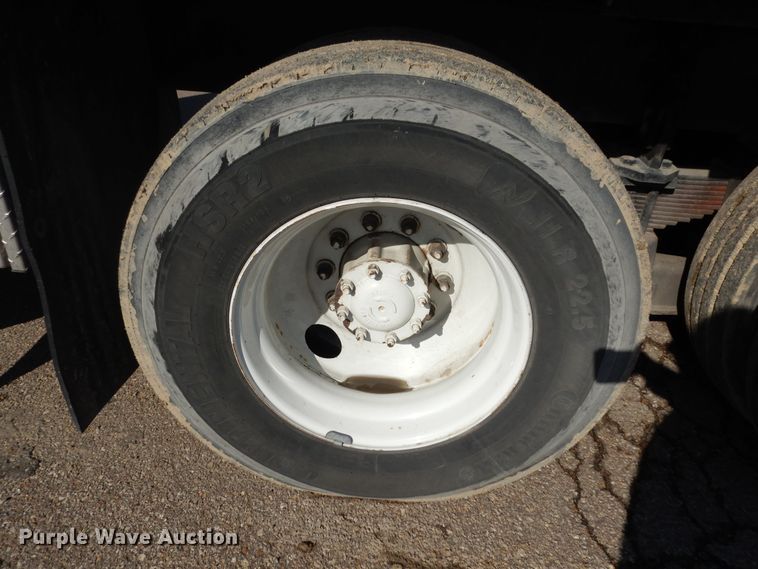 image for item DK7635 2006 Freightliner Business Class M2  bridge inspection truck