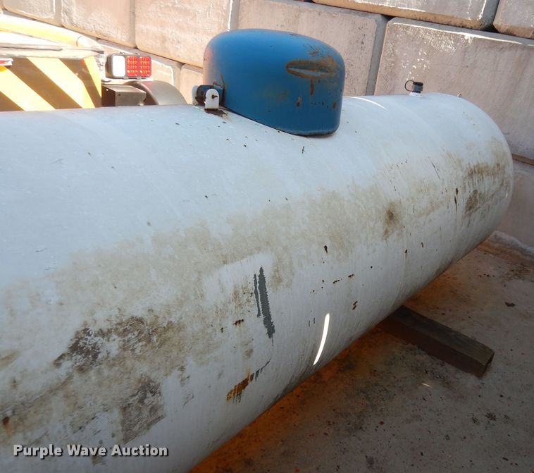 image for item DK7636 Propane tank