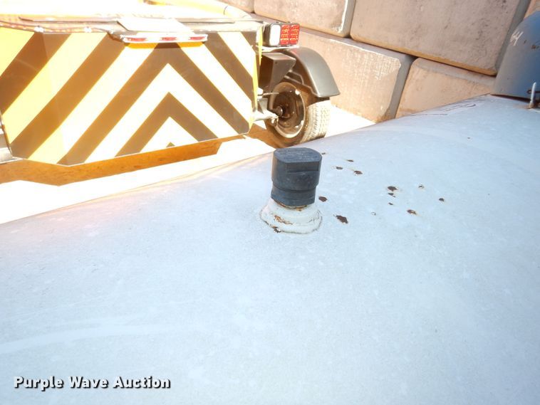 image for item DK7636 Propane tank