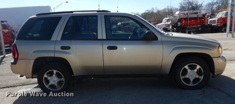 image for item DK7641 2007 Chevrolet TrailBlazer LS  SUV