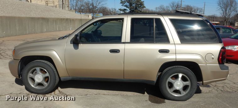 image for item DK7641 2007 Chevrolet TrailBlazer LS  SUV