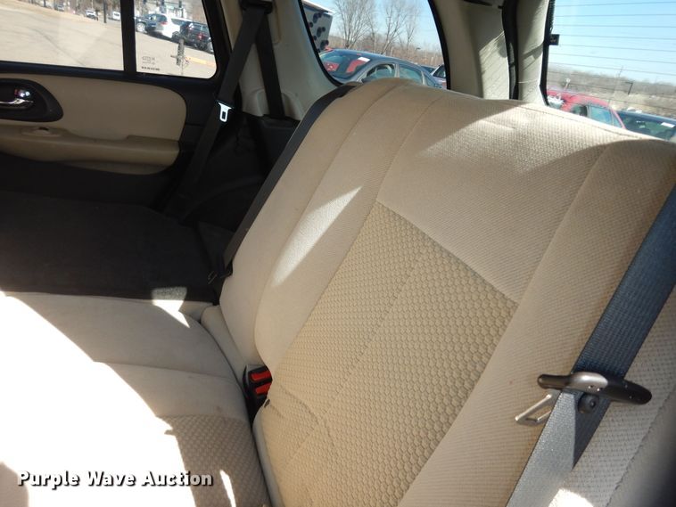 image for item DK7641 2007 Chevrolet TrailBlazer LS  SUV