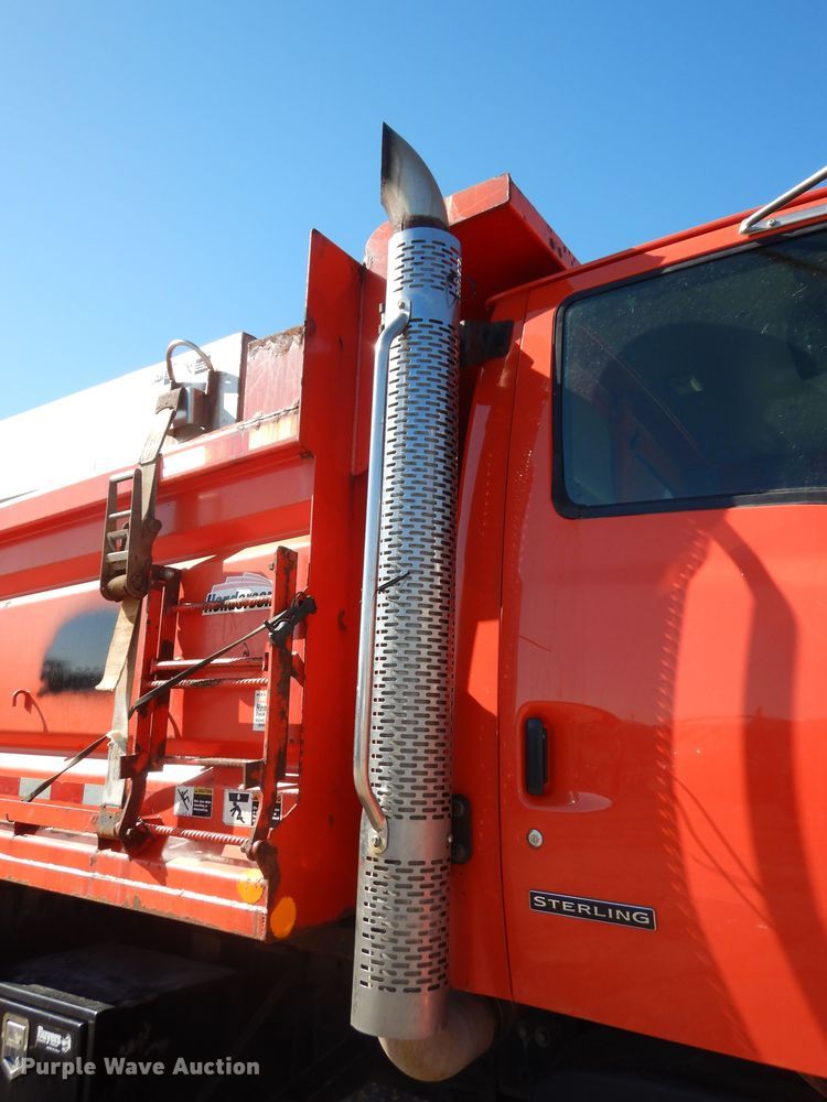 image for item DK7643 2005 Sterling LT7501  dump truck