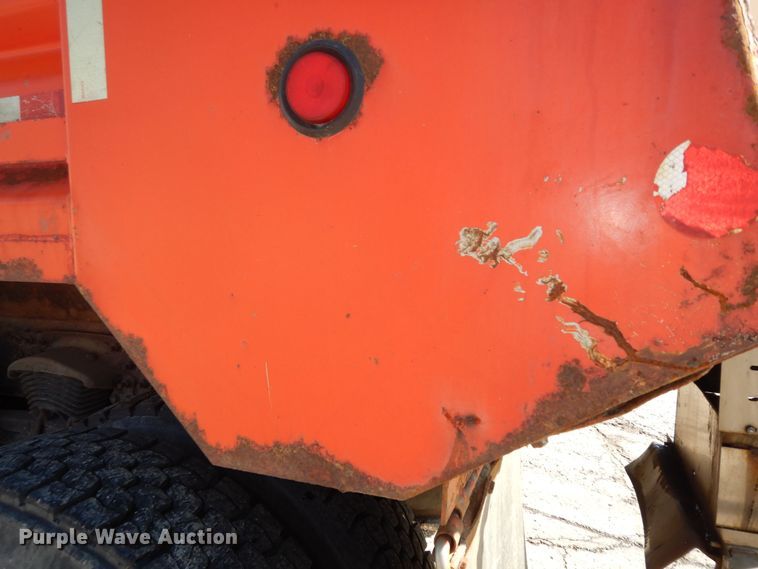 image for item DK7643 2005 Sterling LT7501  dump truck