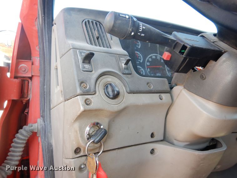 image for item DK7643 2005 Sterling LT7501  dump truck