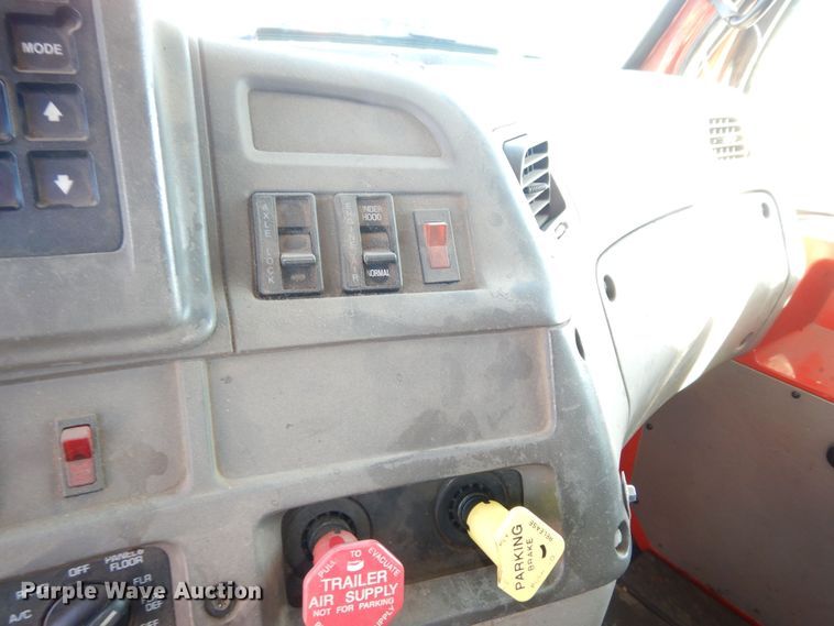 image for item DK7643 2005 Sterling LT7501  dump truck