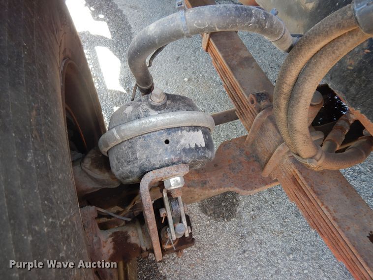 image for item DK7643 2005 Sterling LT7501  dump truck