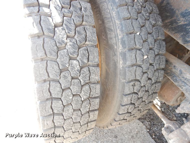 image for item DK7643 2005 Sterling LT7501  dump truck