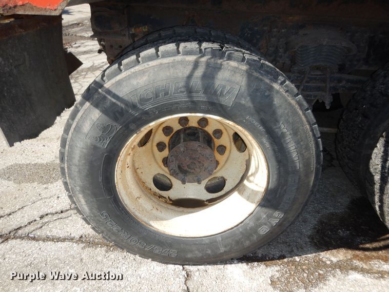 image for item DK7643 2005 Sterling LT7501  dump truck