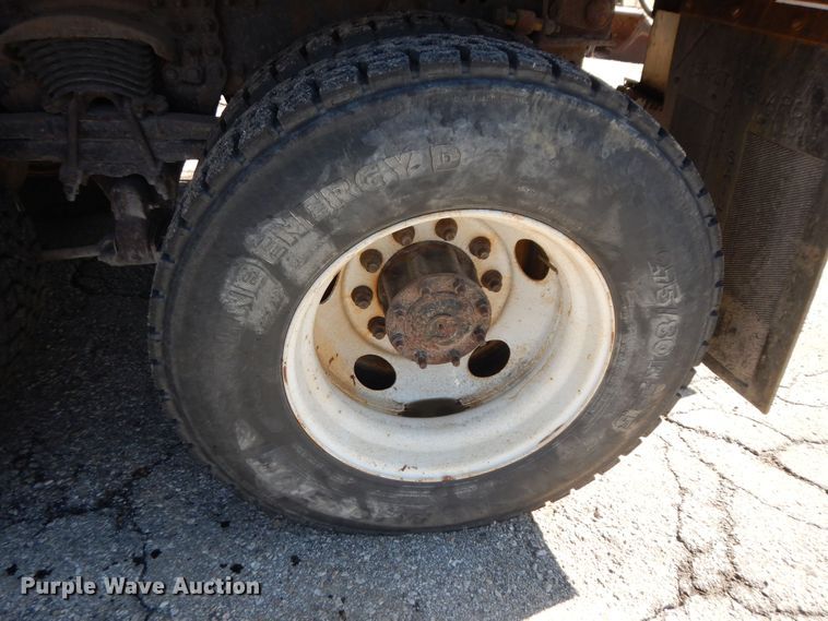 image for item DK7643 2005 Sterling LT7501  dump truck