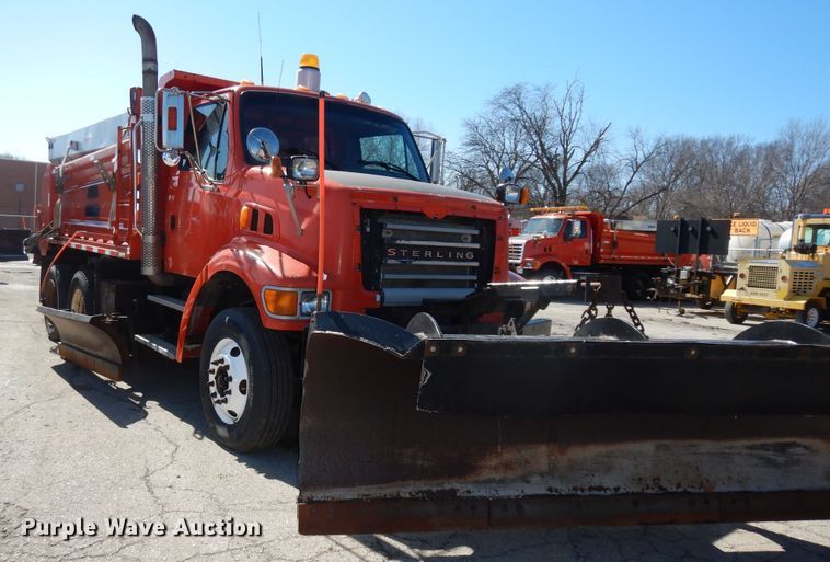 image for item DK7644 2005 Sterling LT7501  dump truck