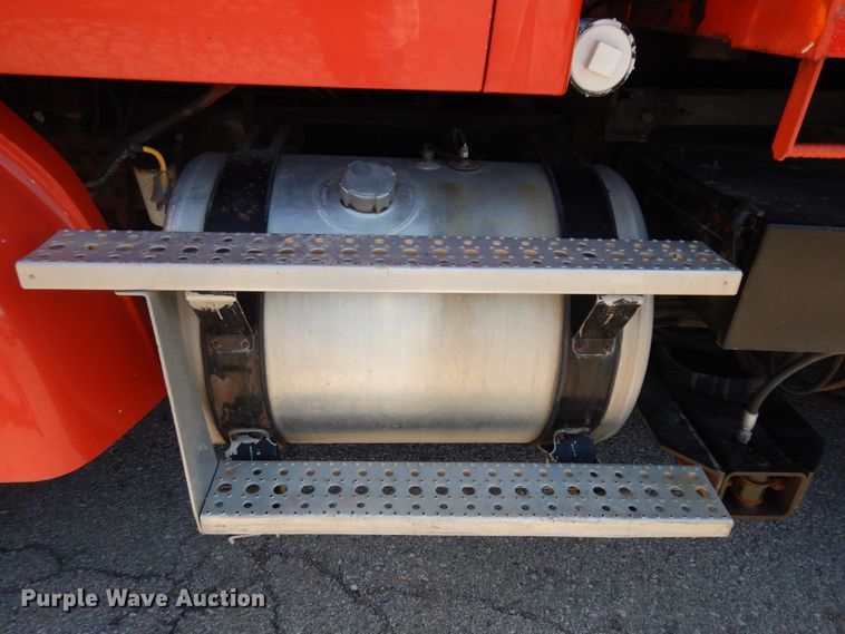 image for item DK7644 2005 Sterling LT7501  dump truck