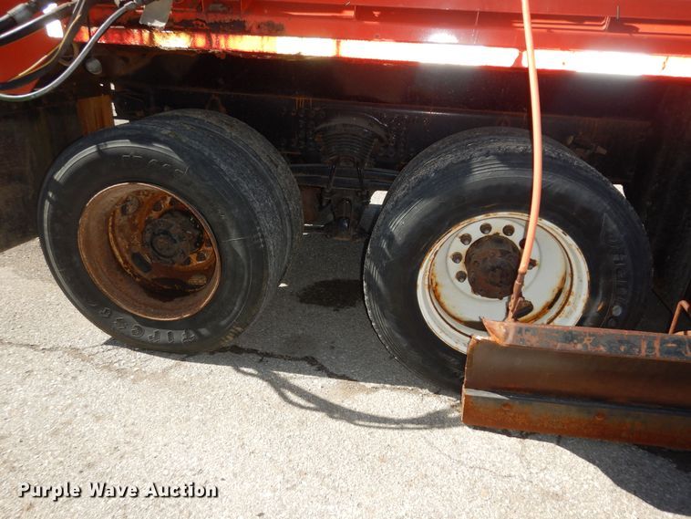 image for item DK7644 2005 Sterling LT7501  dump truck