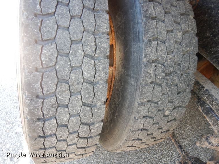 image for item DK7644 2005 Sterling LT7501  dump truck