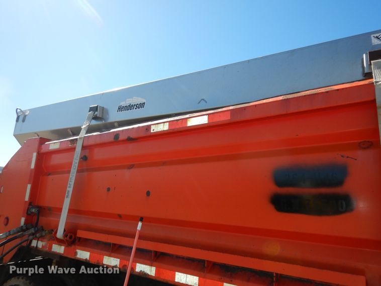 image for item DK7645 2007 International 7400  dump truck