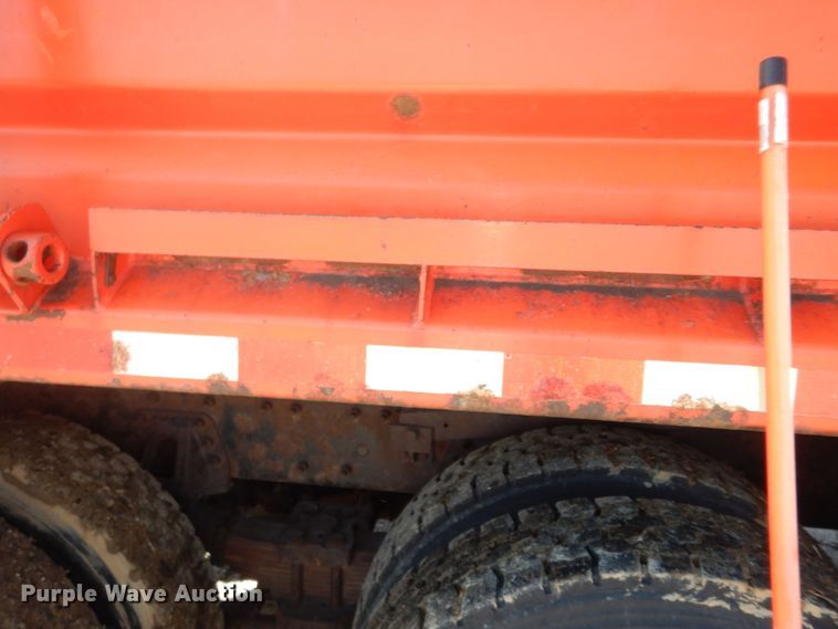 image for item DK7645 2007 International 7400  dump truck