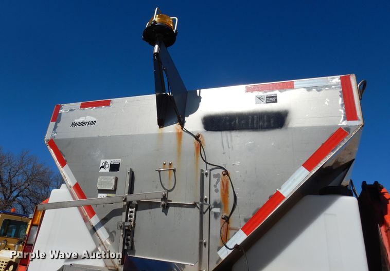 image for item DK7645 2007 International 7400  dump truck